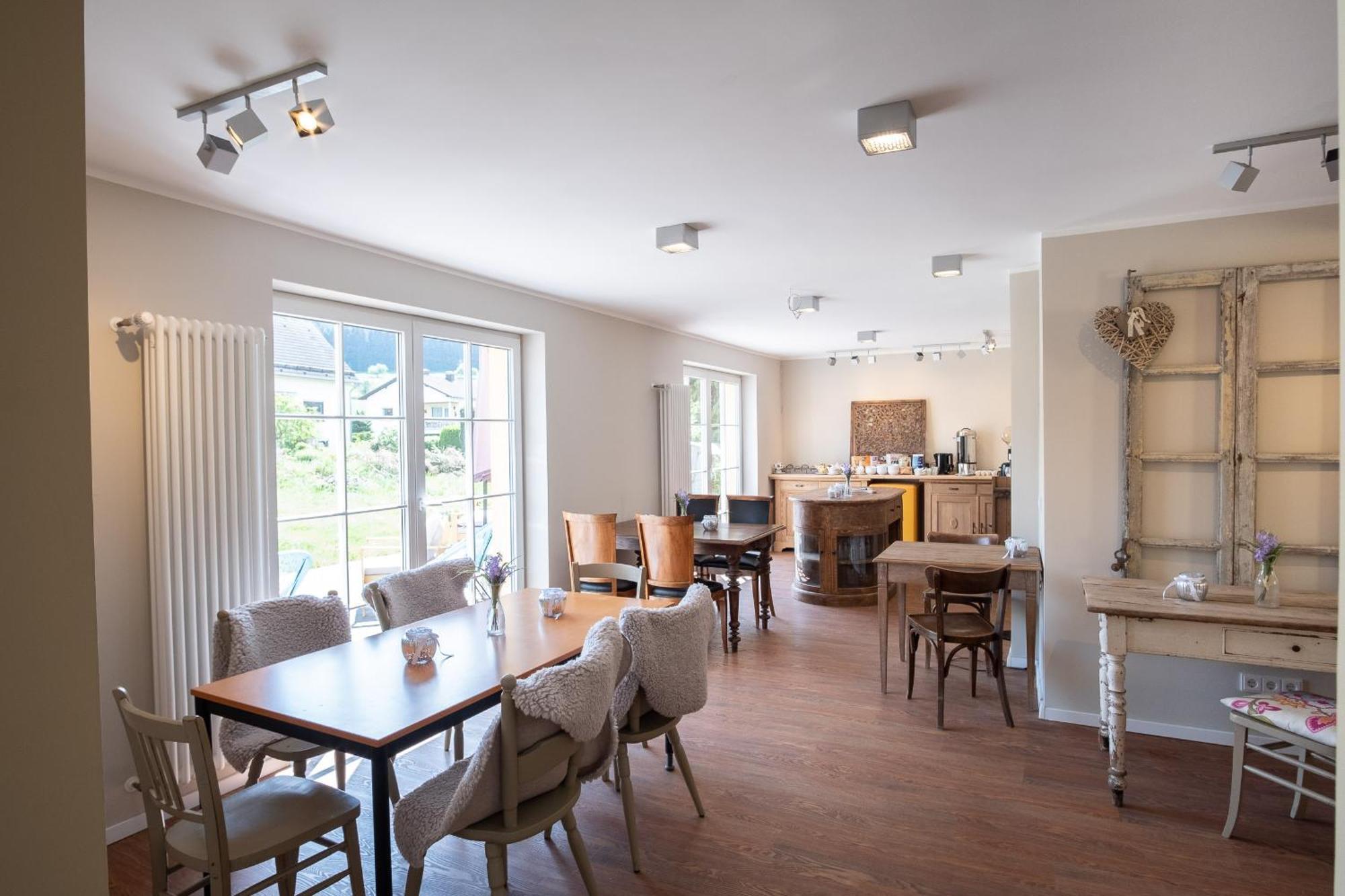 Landhotel Eifellust Schalkenmehren Εξωτερικό φωτογραφία